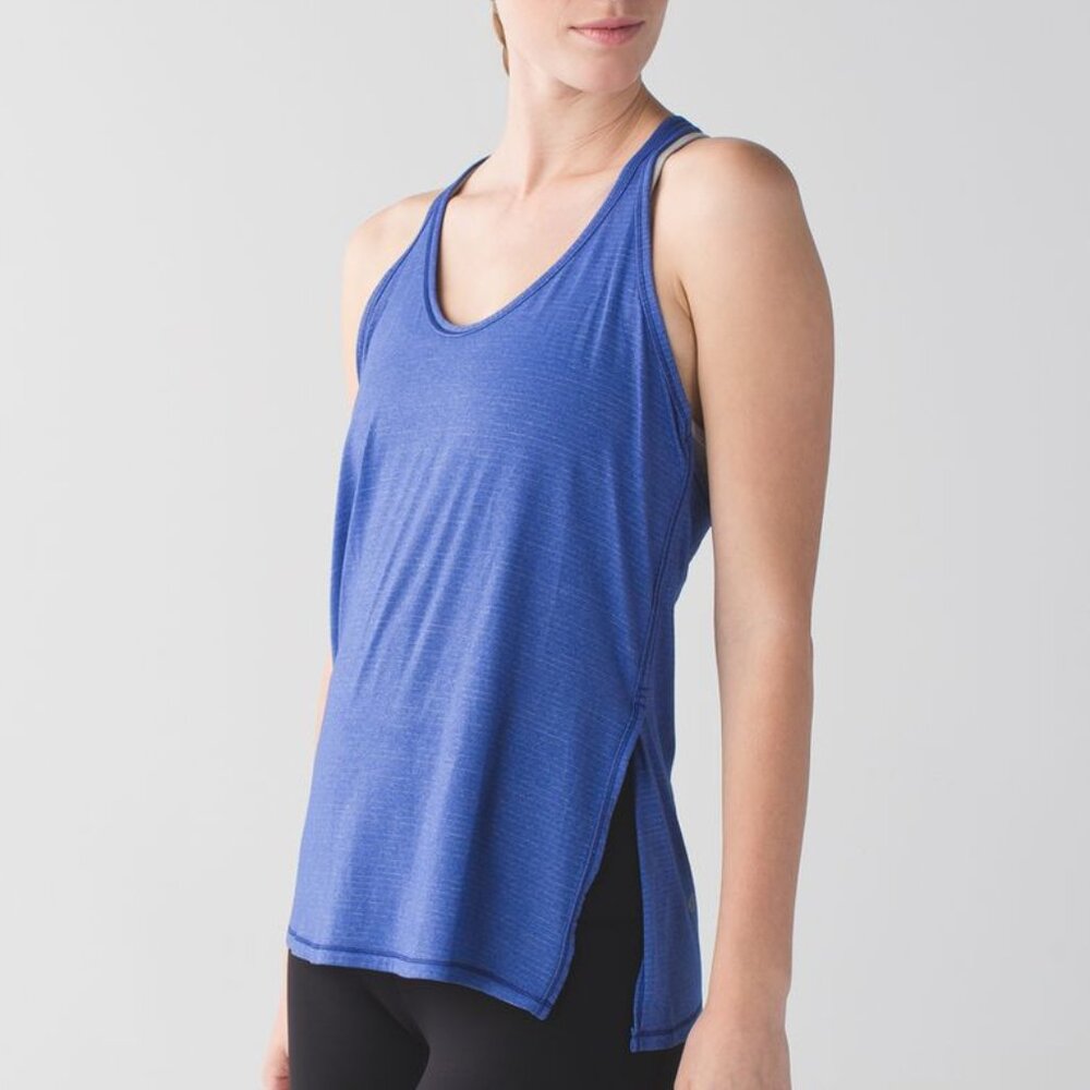 Lululemon Sweat It Out Racer Tank Top in Heathered Sapphire Blue Size 12